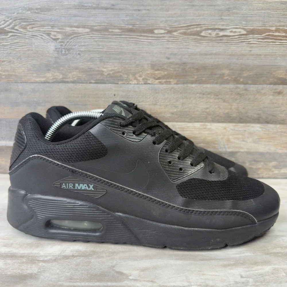 Nike Air Max 90 Ultra 2.0 Essential Triple Black Mens‎ sz 10 Sneakers 875695-002
